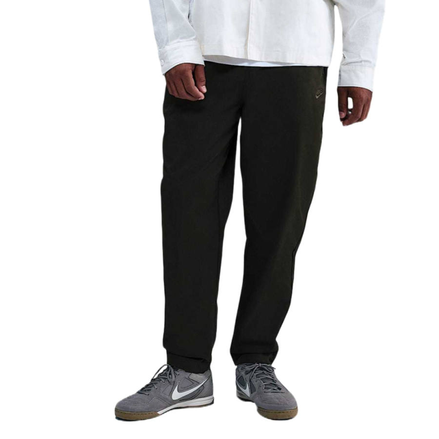 Nike Nike Club Men's Woven Tapered Pants
