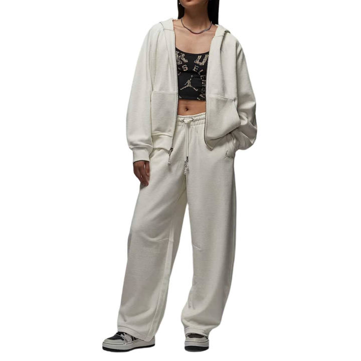 Nike Nike Casual Pants Women's White Moderate Straight Fit Pants