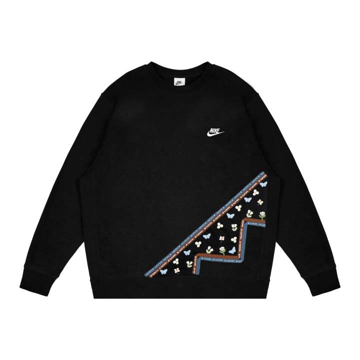 Nike Nike Sweatshirts Unisex Black Crew Neck Moderate Regular