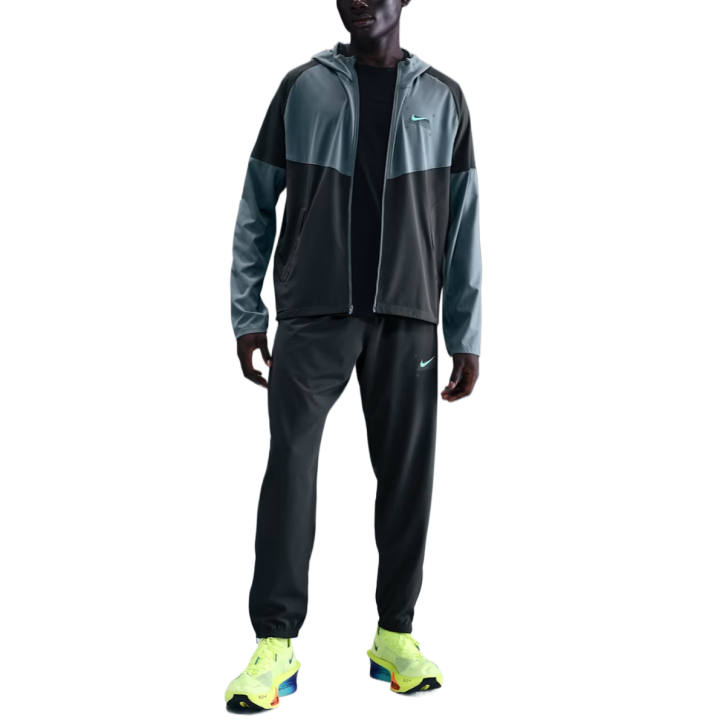 Nike Nike MILER Running Jackets Men's Anthracite/Cool Gray Hooded Moderate Other