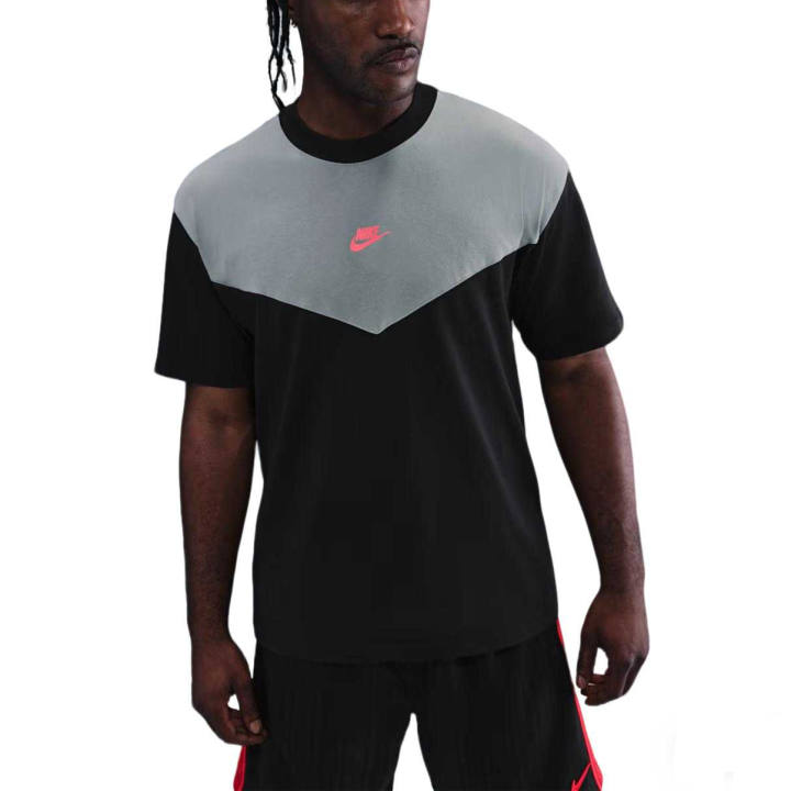 Nike Nike Sportswear T Shirts Men's Black Gray Color Crew Neck