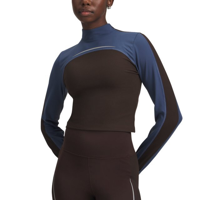 Under Armour T Shirts Women's Umber/Blue Half Turtleneck Moderate