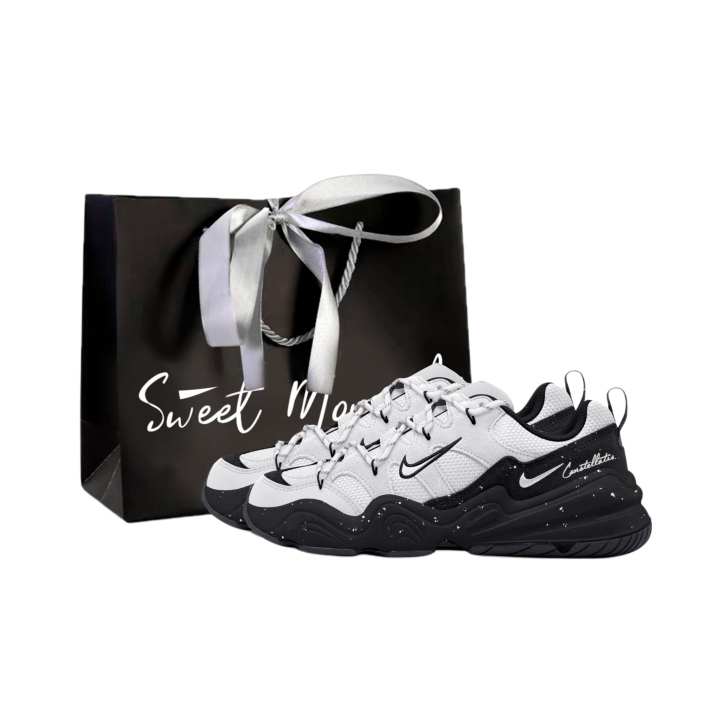 Nike Nike Tech Hera Offline Lab, Oreo Abrasion Resistant Low top Casual Shoes Women's Black White