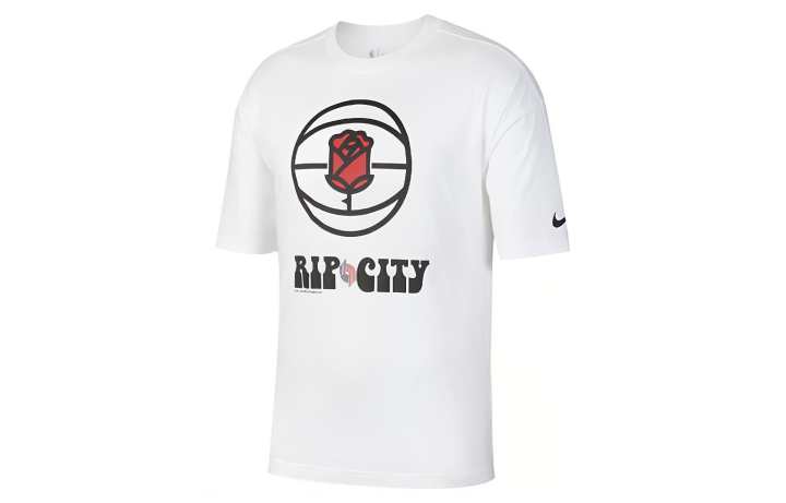 Nike Nike T Shirts Men's White Crew Neck Moderate Straight Fit
