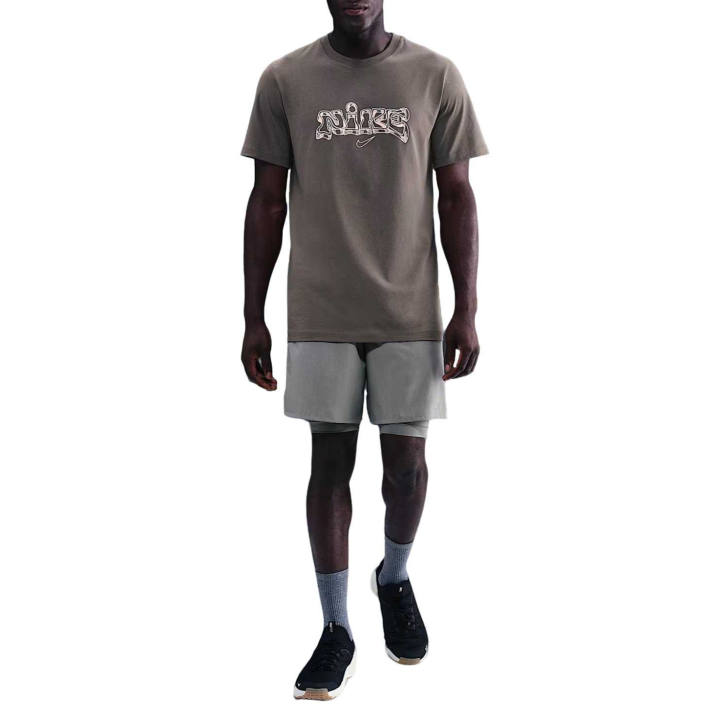 Nike Nike T Shirts Men's Brown Crew Neck Moderate