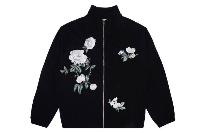 Nike Nike Jackets Unisex Black Stand Collar Moderate Other