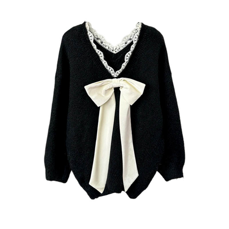VENICEW Knitwear Women's Black With VN Brand Sticker V Neck Moderate Base Layer
