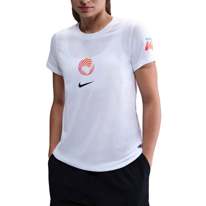 Nike Nike T Shirts Women's White Crew Neck Moderate
