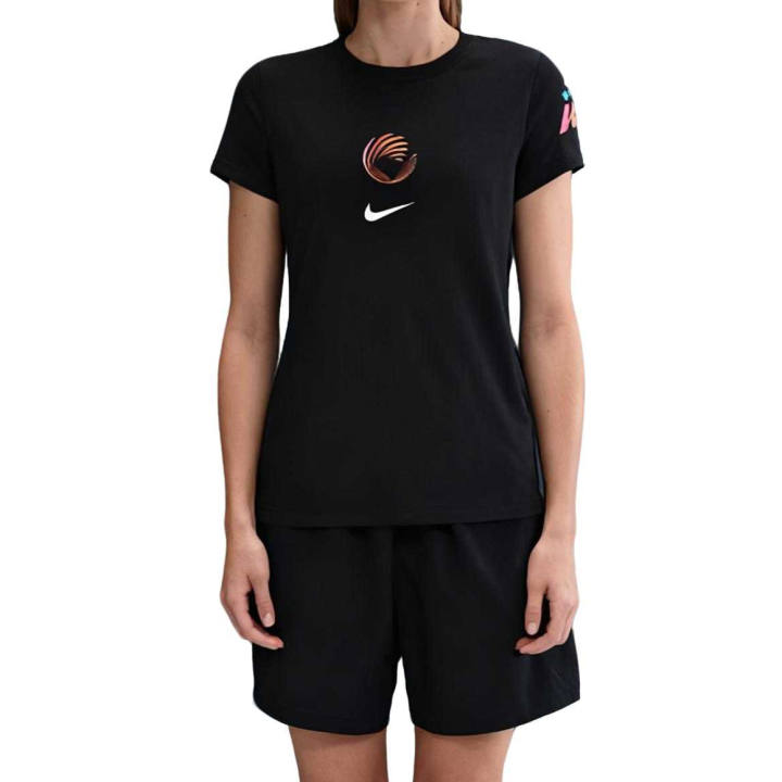 Nike Nike T Shirts Women's Black Crew Neck Moderate