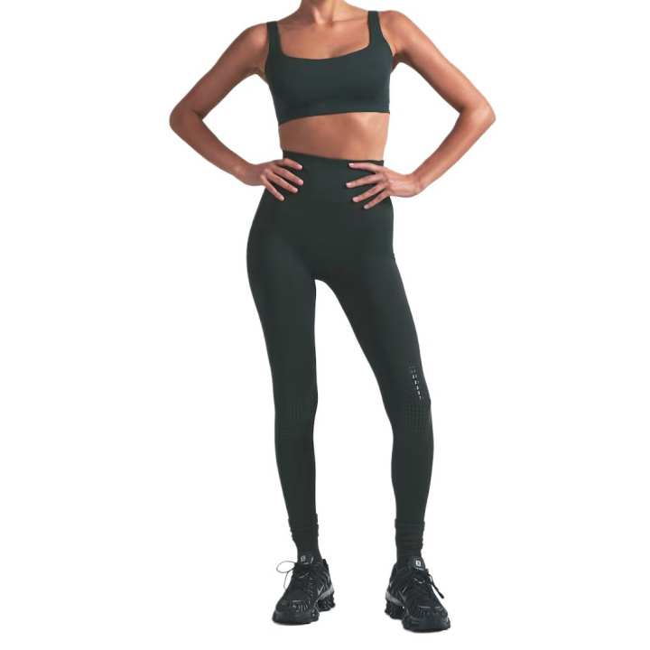 Nike NikeSKIMS Matte Women's High-Waisted 26" Knee Grip Leggings