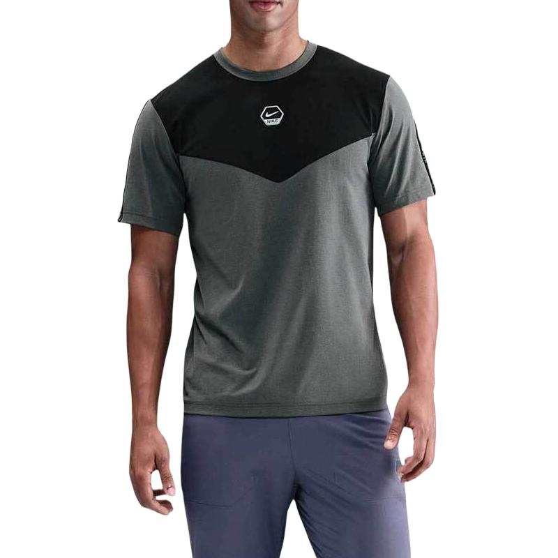 Nike Nike Sportswear T Shirts Men's Gray Crew Neck
