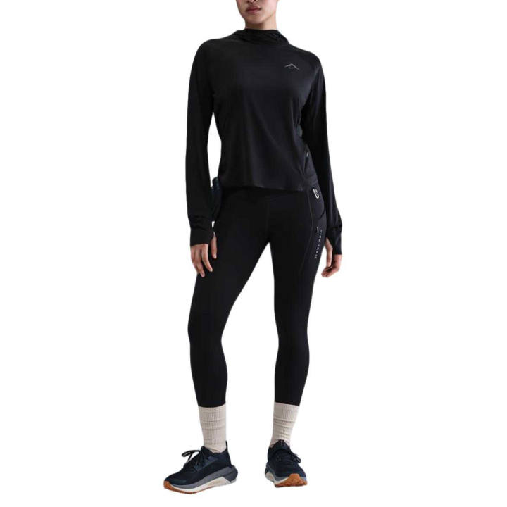 Nike Nike Sweatshirts Women's Black Hooded Moderate Regular