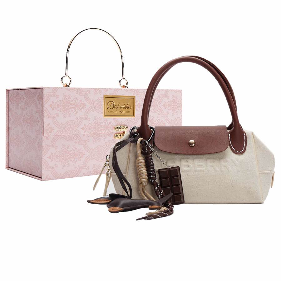 Burberry Makeup & Toiletry Bags Unisex