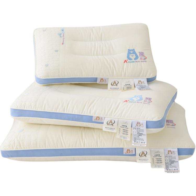 Lanza Synthetic Fiber Pillows