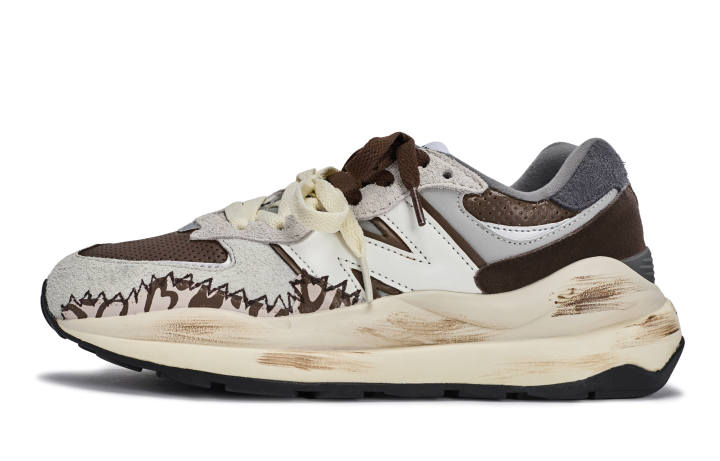 New Balance New Balance NB 5740 Low top Running Shoes Unisex White Gray Brown