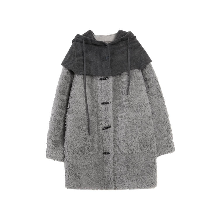 ELLE Furs Women's Medium Gray Detachable Hood Moderate