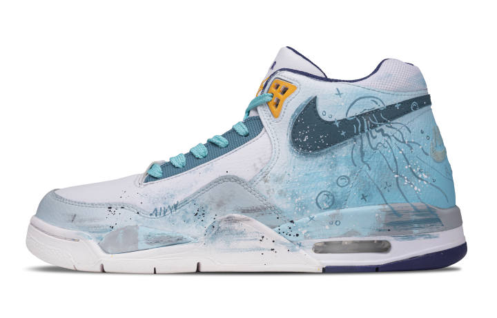Nike Nike Flight Legacy Elf Wander Coverage Support Impact Resistant Height Increasing