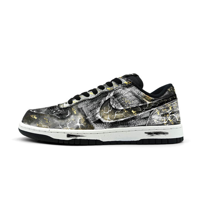 Nike Nike Big Low top Skateboard Shoes Men's Black White Gold
