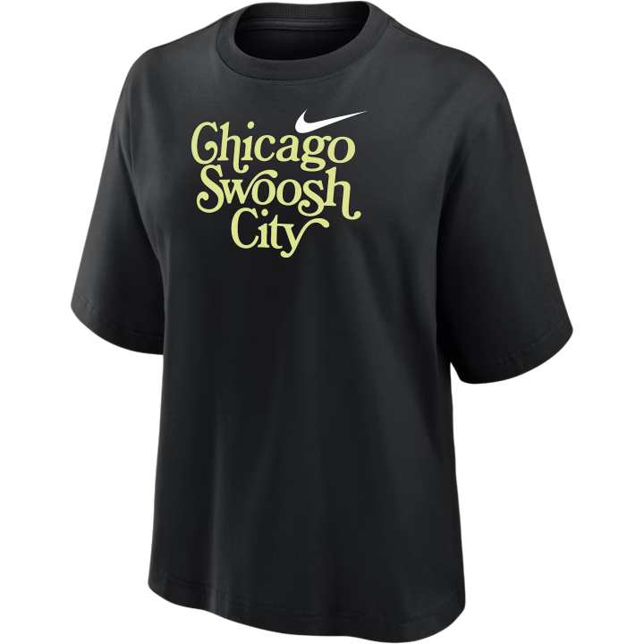 Nike Nike Swoosh Cities Chicago Women's Short-Sleeve Boxy T-Shirt