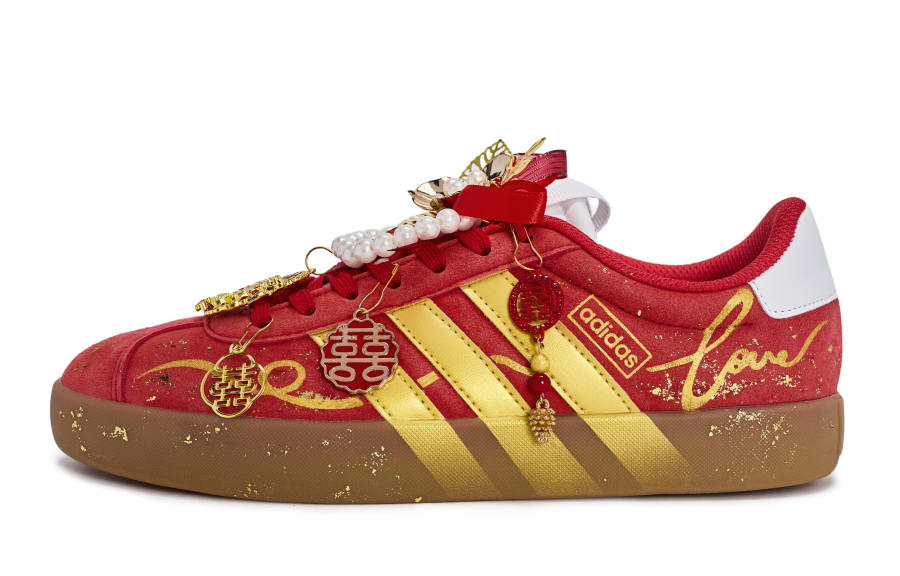 Adidas Adidas VL COURT 3.0 Walking Planet, Love Ribbon Low top German Army Trainers Women's Red White Gold