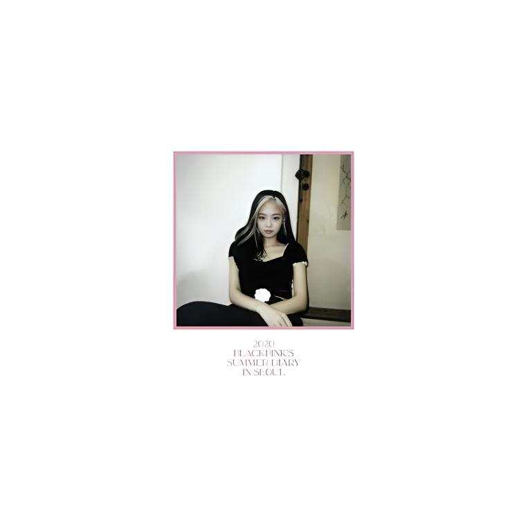 YG ENTERTAINMENT JENNIE Black Short Sleeved Photocards 1 Pc