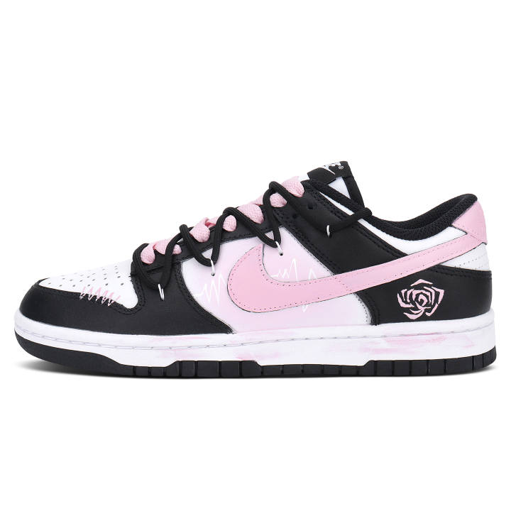 Nike Nike Dunk Abrasion Resistant Abrasion Resistant Low top Skateboard Shoes Women's Black Pink
