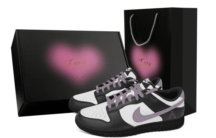 Nike Nike Dunk Love Confession Heart Box Abrasion Resistant Low top Skateboard Shoes Unisex Black White