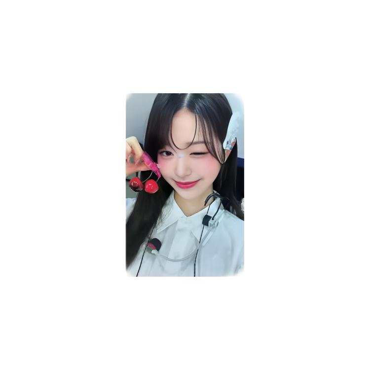 STARSHIP Entertainment Jang Won Young IVE SWITCH WM5.0 Lucky Card, Round Ver.A Photocards 1 Pc