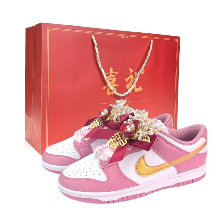 Nike Nike Dunk Pink Dynasty Abrasion Resistant Abrasion Resistant Low top Skateboard Shoes Unisex Pink