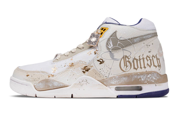 Nike Nike Flight Legacy Plain Gilded Star Coverage Height Increasing Coverage Height Increasing Mid top
