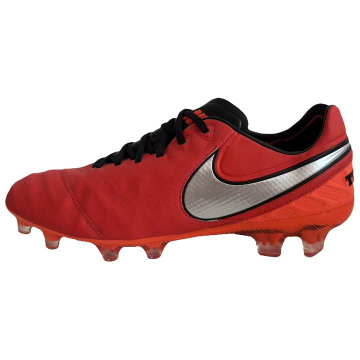 Nike Nike Tiempo Legend 6 Soccer Shoes Unisex Red