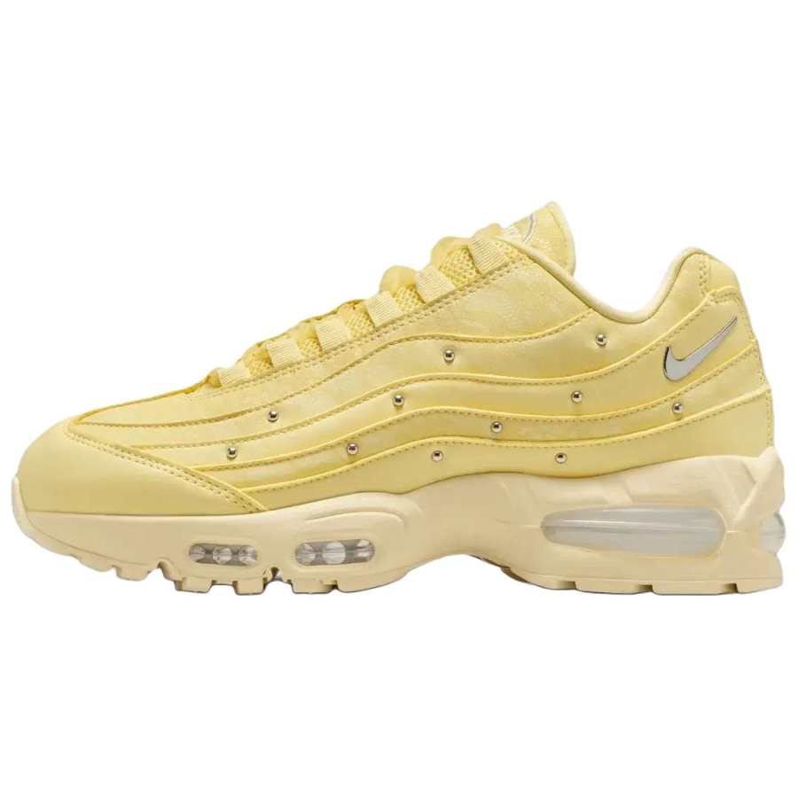 Nike Nike Air Max 95 Running Shoes Women's Yellow
