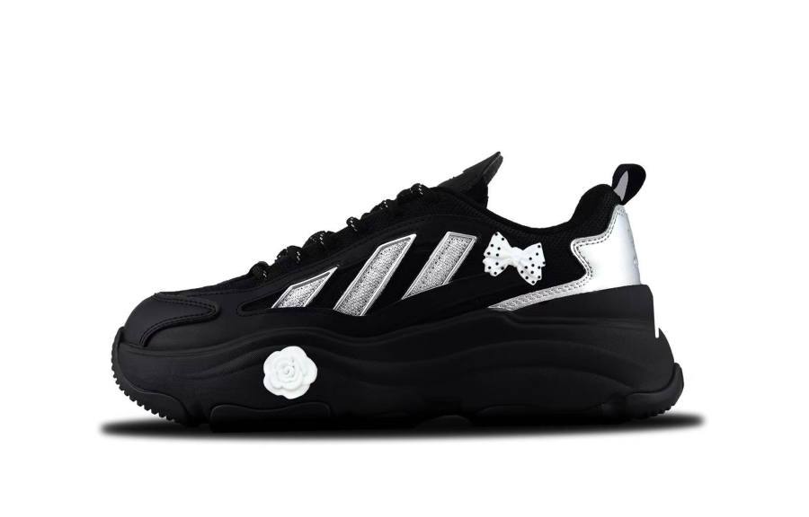 Adidas Originals OZGAIA Abrasion Resistant Low top Chunky Sneakers Women's Black Silver
