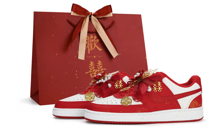Nike Nike Court Vision Low top Skateboard Shoes Women's Red
