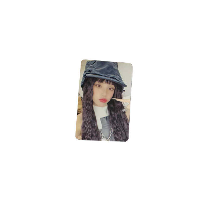 CUBE ENTERTAINMENT GI DLE Song Yuqi MS Signed, Offline Ver.B Photocards 1 Pc