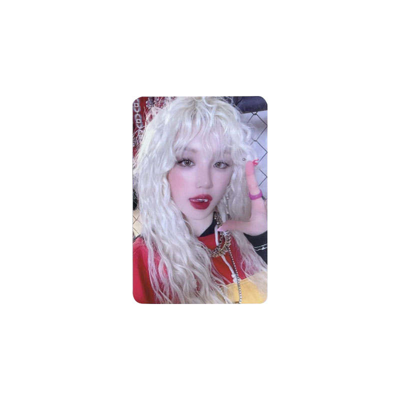 CUBE ENTERTAINMENT G I DLE Song Yuqi KNP Signature Edition Ver.A Photocards 1 Pc