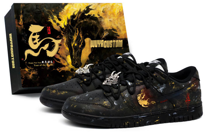 Nike Nike Dunk CNY Horse Year, Crow Made, Golden Shackle Nirvana, Special Box, Graffiti, Distressed, Trendy, Gothic Style