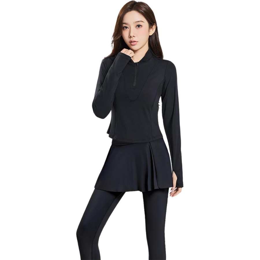 Barbie Fitness Set Women's 2 Piece Set