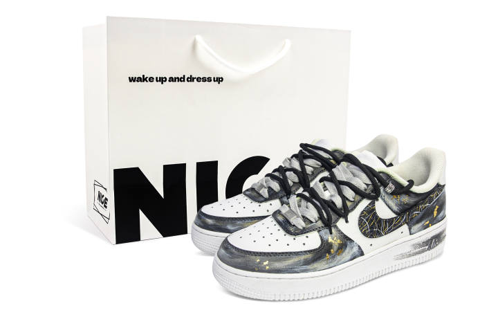 Nike Nike Air Force 1 Abrasion Resistant Abrasion Resistant Low top Skateboard Shoes Unisex Black White