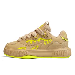 OFF-WIERAH OFF WIERAH Fashion Trend Non Slip And Waterproof Abrasion Resistant Low top Skateboard Shoes Men's Apricot