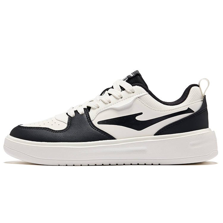 Erke Slip Resistant Abrasion Resistant Low top Skateboard Shoes Women's Microcrystal White Jet Black