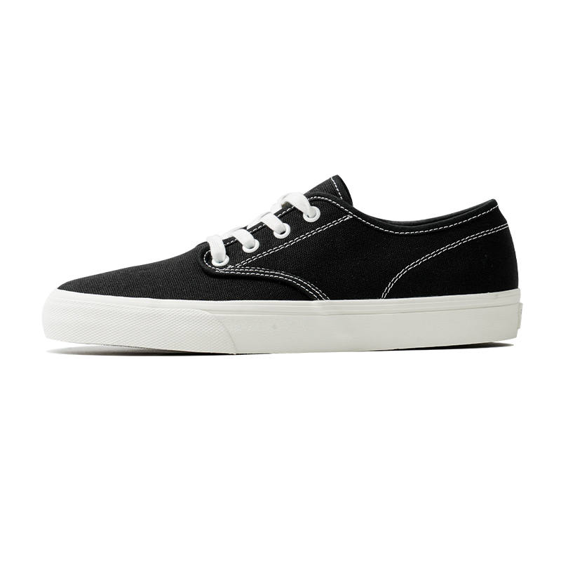 GOLUCK Slip Resistant, Lightweight, And Breathable Low top Skateboard Shoes Unisex Black White