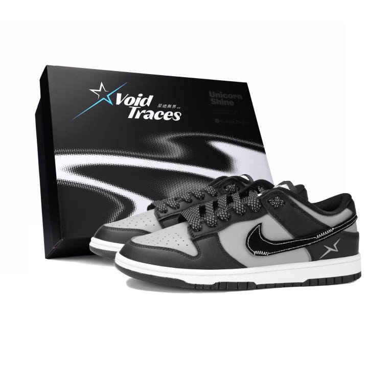 Nike Nike Dunk Lightning Abrasion Resistant Abrasion Resistant Low top Skateboard Shoes Unisex Black Gray