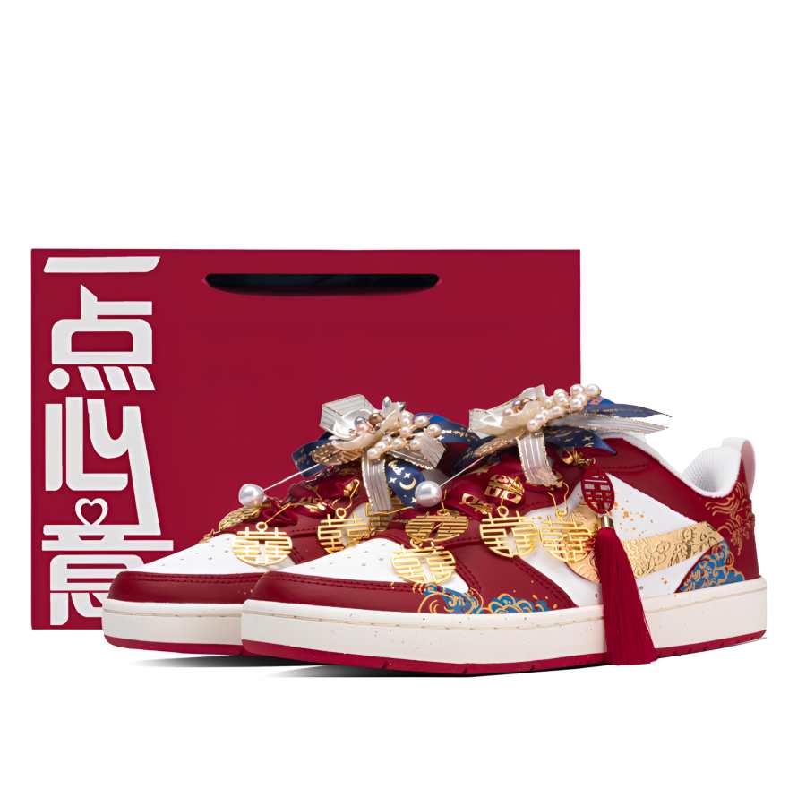Nike Nike Court Borough 2 Fringe Joy Shadow, Shopping Bag Abrasion Resistant Breathable Low top Skateboard Shoes Women's Red