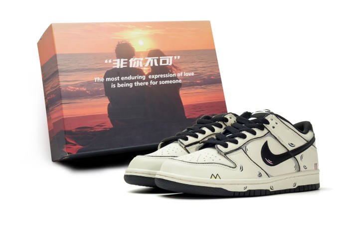 Nike Nike Dunk Abrasion Resistant Low top Skateboard Shoes Unisex Beige Black