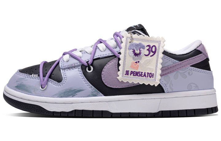 Nike Nike Dunk Deep Purple Leather, Suede Low top Skateboard Shoes Men's Black Purple
