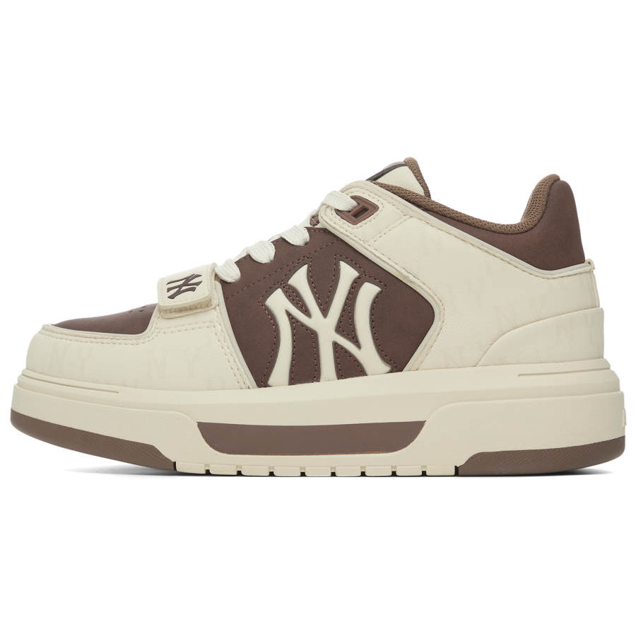 MLB New York Yankees Synthetic Leather Slip Resistant, Abrasion Resistant, Height Increasing High top Skateboard Shoes