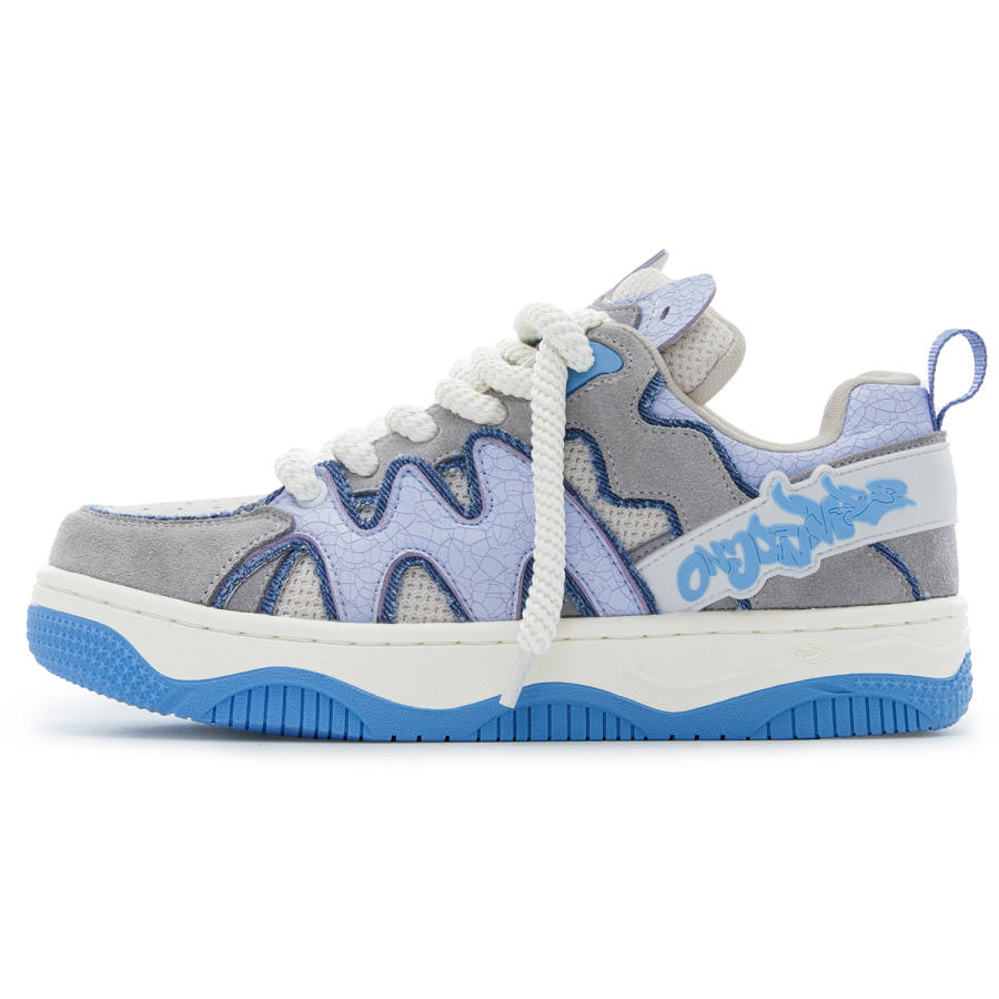 SENGUOGUO Shattered Dreams Space Collection Forest Berry Low top Skateboard Shoes Unisex Blue