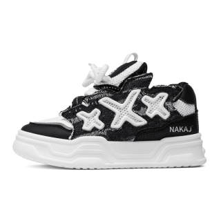 NAKAJ Cushioning Abrasion Resistant Height Increasing Low top Skateboard Shoes Unisex Black White