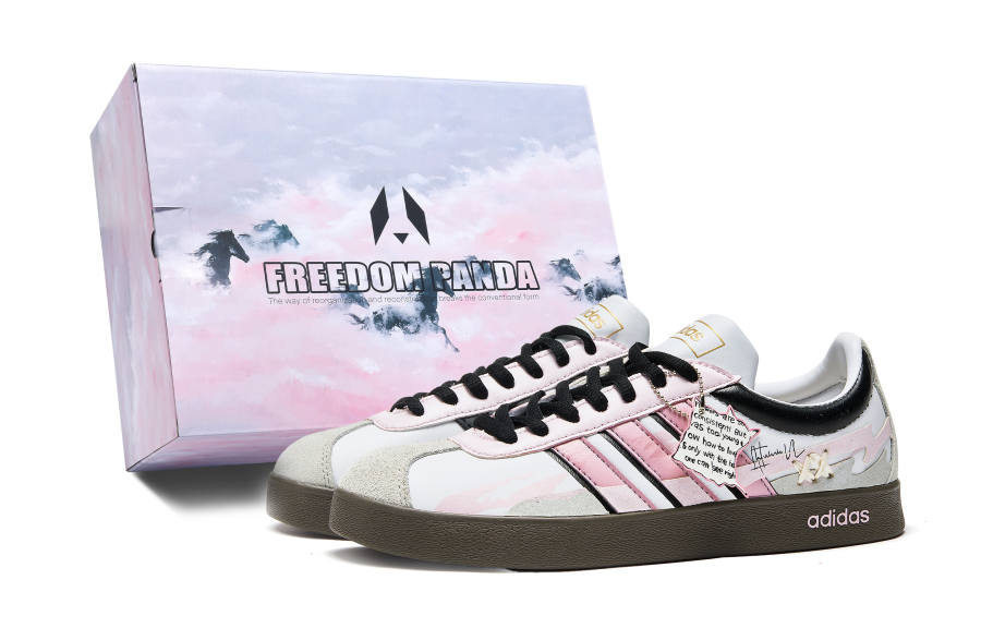 Adidas Adidas D Lillard 1 Freedom Panda, Box, Alice Slip Resistant Slip Resistant Low top Skateboard Shoes Unisex Pink Gray